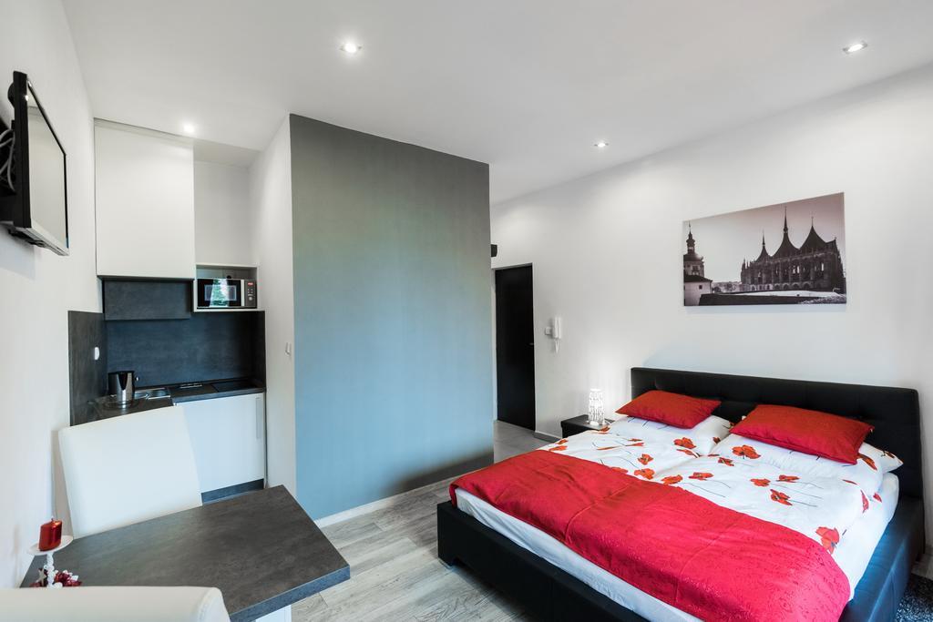 Hotel Apartments Benesova 6 Kutna Hora Bilik gambar